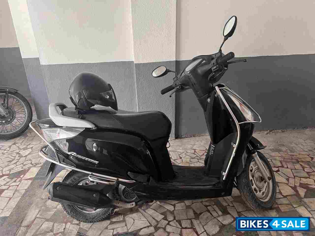 Black Honda Aviator Black Honda Aviator