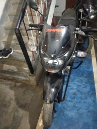Black Bajaj Pulsar 180