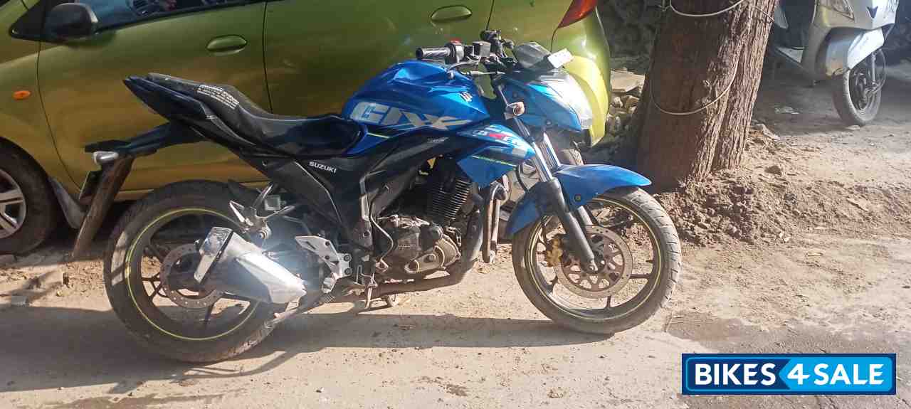 Suzuki Gixxer 150 Suzuki Gixxer 150