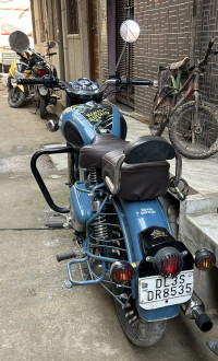 Royal Enfield Classic Squadron Blue 2017 Model