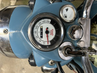 Royal Enfield Classic Squadron Blue