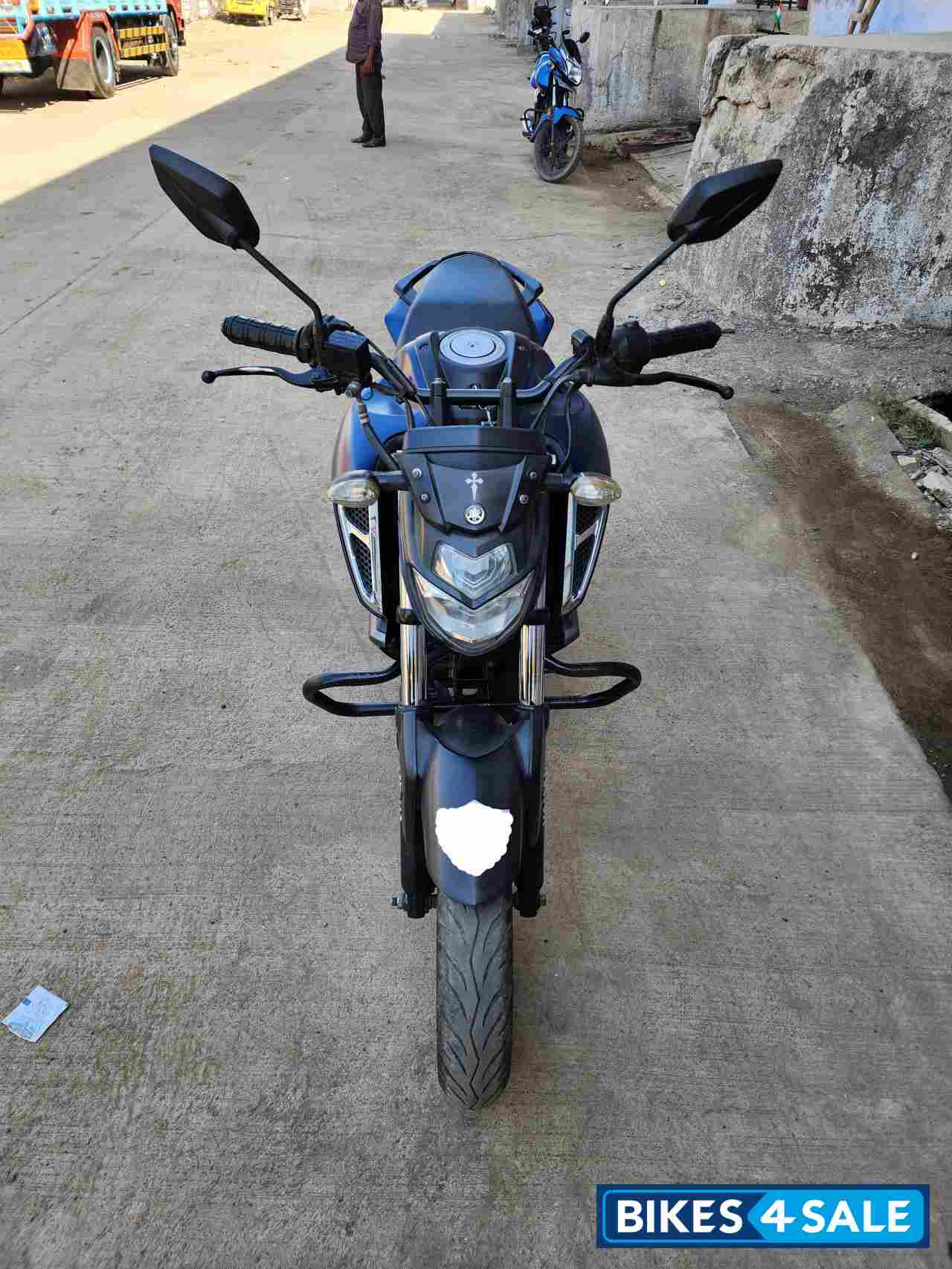 Blue Yamaha FZ-S FI V3