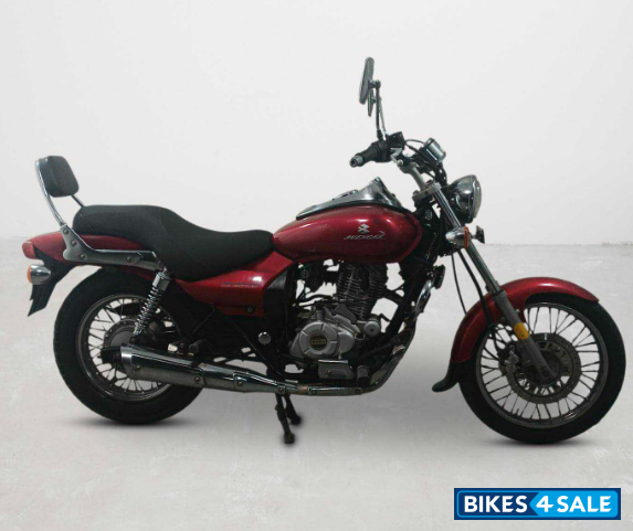Bajaj Avenger 180 DTS-i