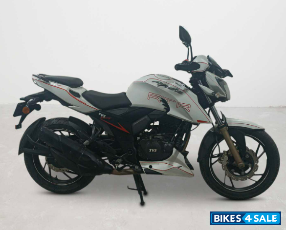 TVS Apache RTR 200 4V
