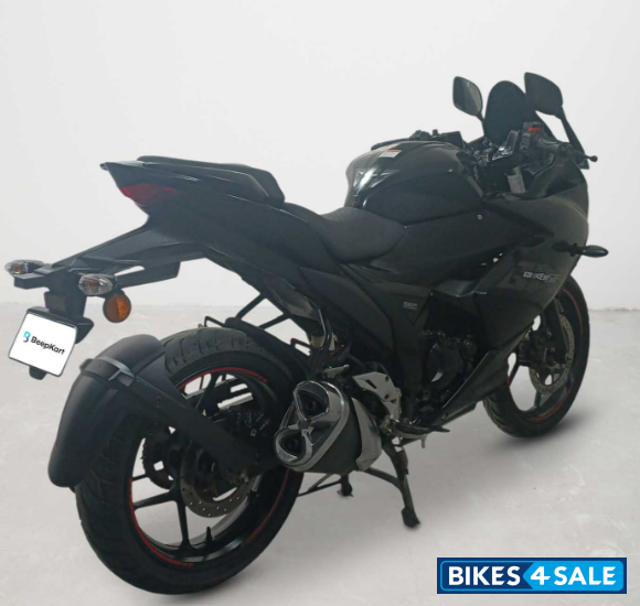 Suzuki Gixxer SF