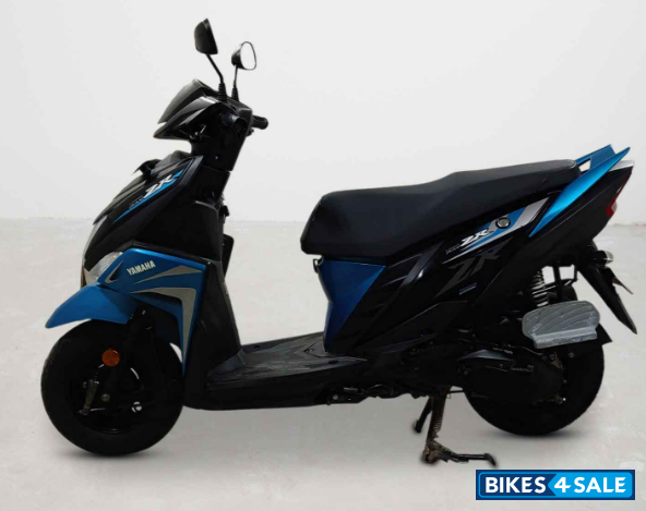 Yamaha Cygnus Ray ZR