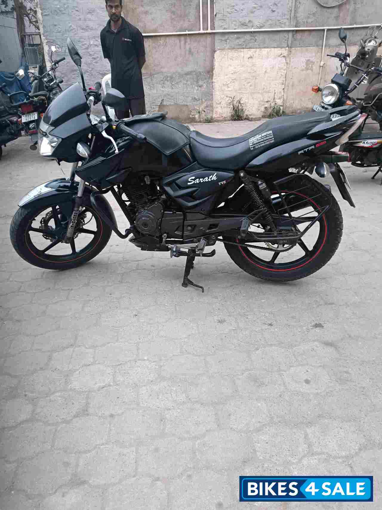 TVS Apache RTR 160 TVS Apache RTR 160
