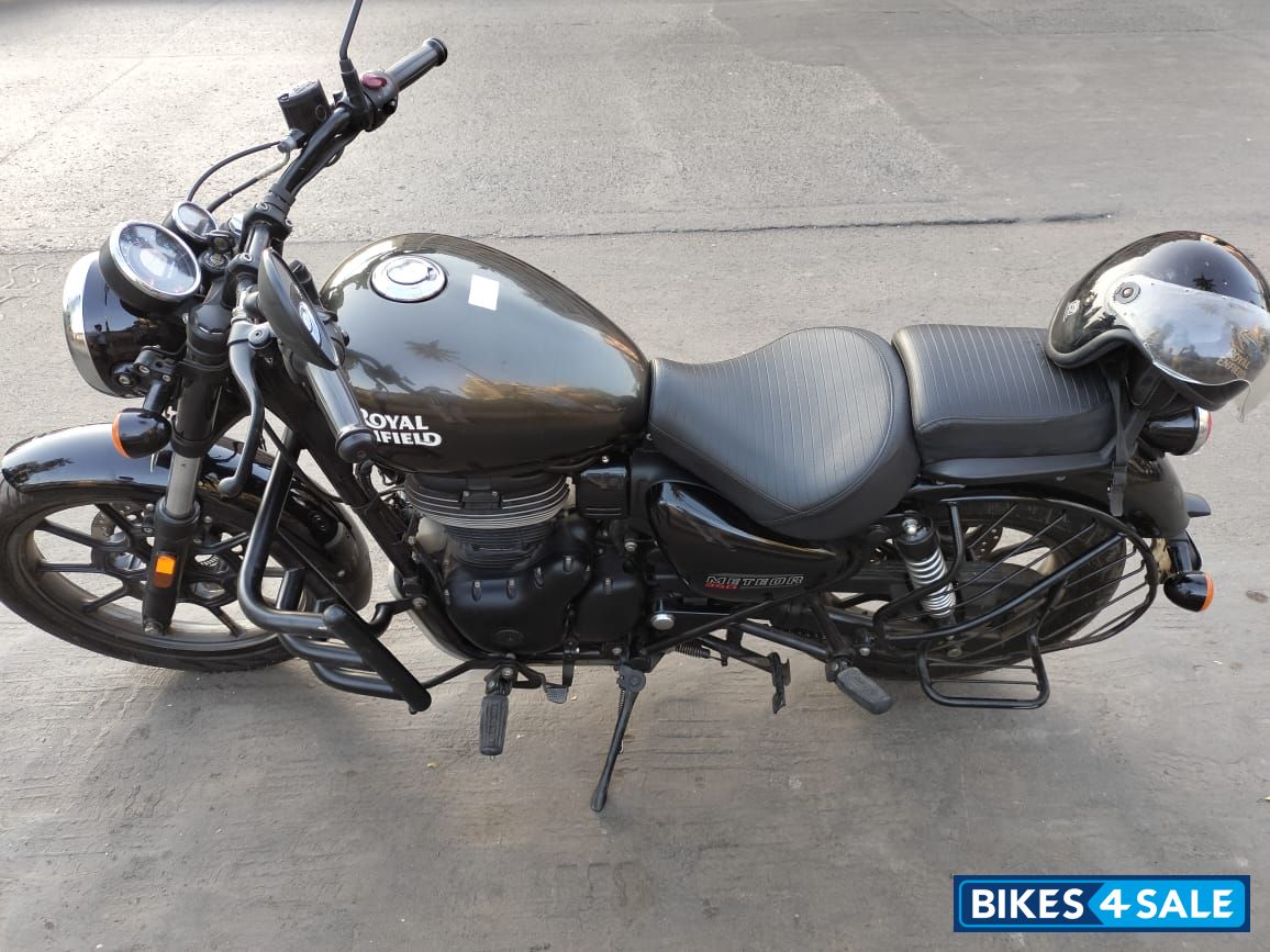 Royal Enfield Meteor 350 Fireball
