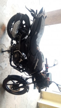 Black Bajaj Pulsar 125 Neon Disc Single Seat