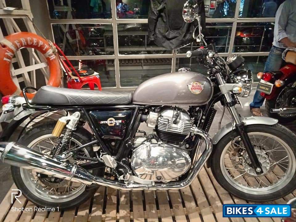 Royal Enfield Interceptor 650 Twin