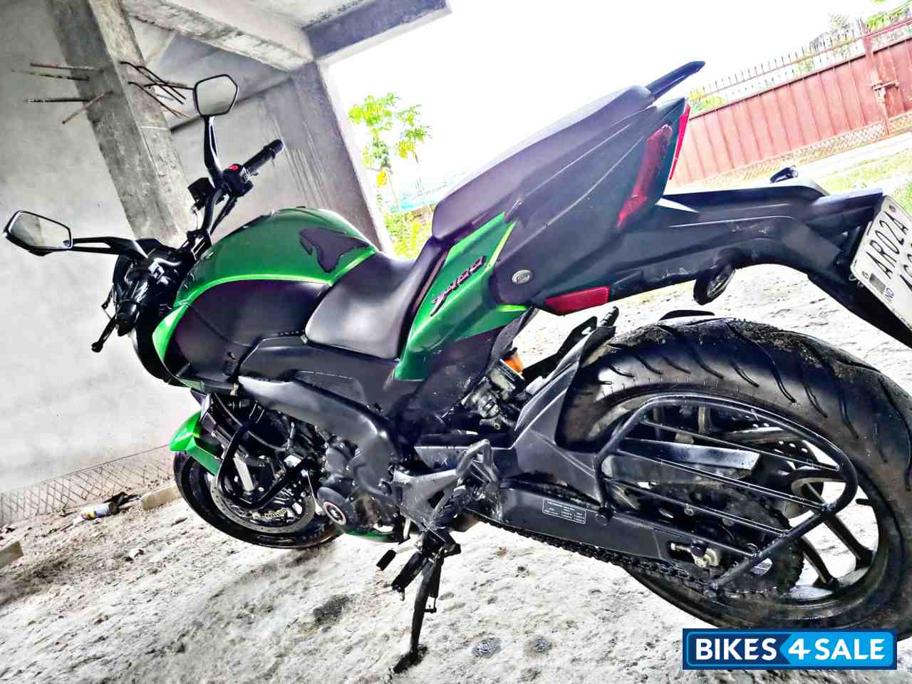 Bajaj Dominar 400 ABS BS6