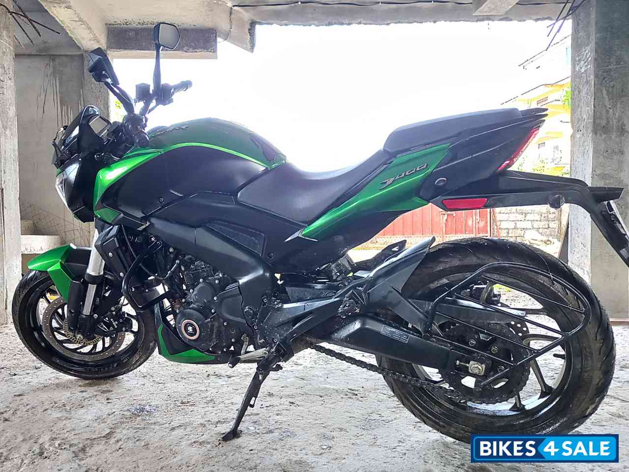 Bajaj Dominar 400 ABS BS6