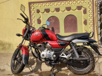 Red Bajaj V15