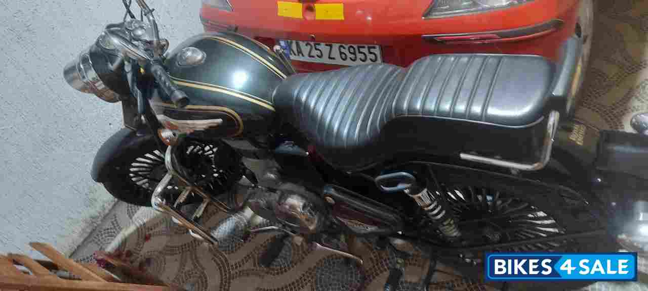 Royal Enfield Bullet 500