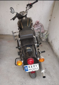 Royal Enfield Bullet 500