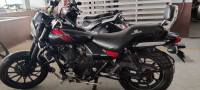 Bajaj Avenger Street 220