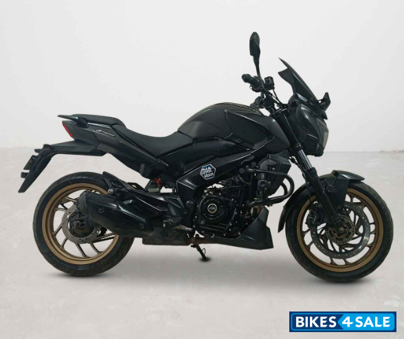 Bajaj Dominar 400