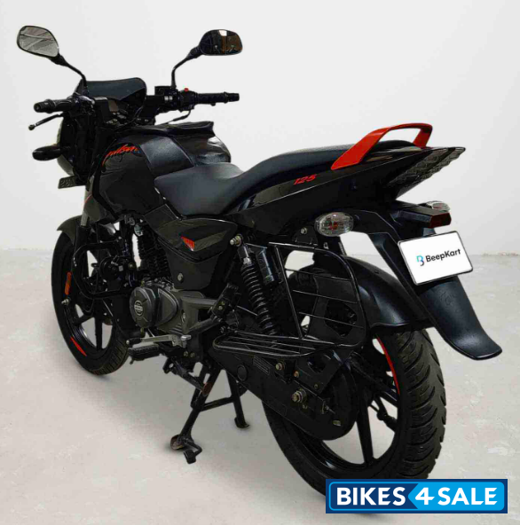 Bajaj Pulsar 125
