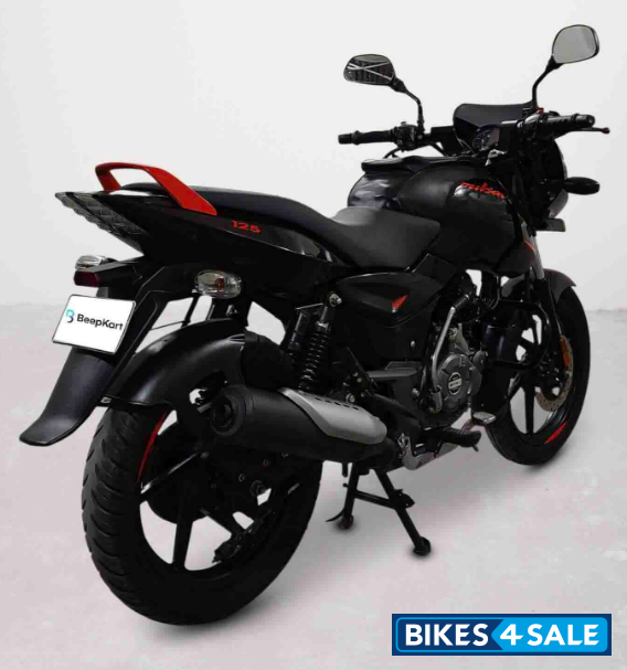 Bajaj Pulsar 125