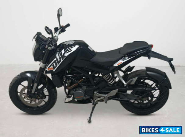KTM Duke 200