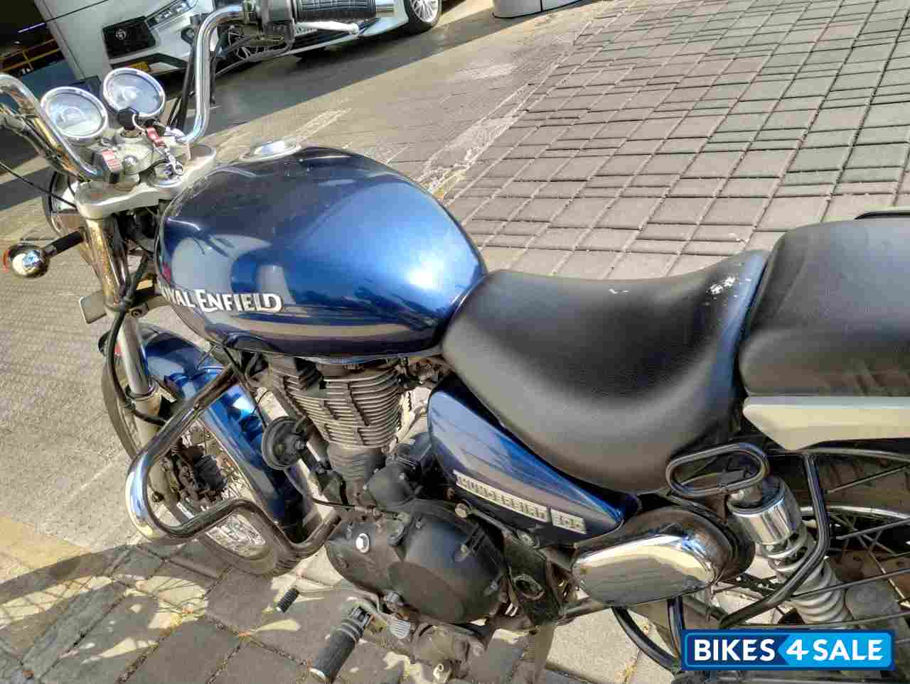 Marine Royal Enfield Thunderbird 500