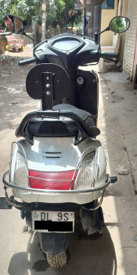 White Honda Activa