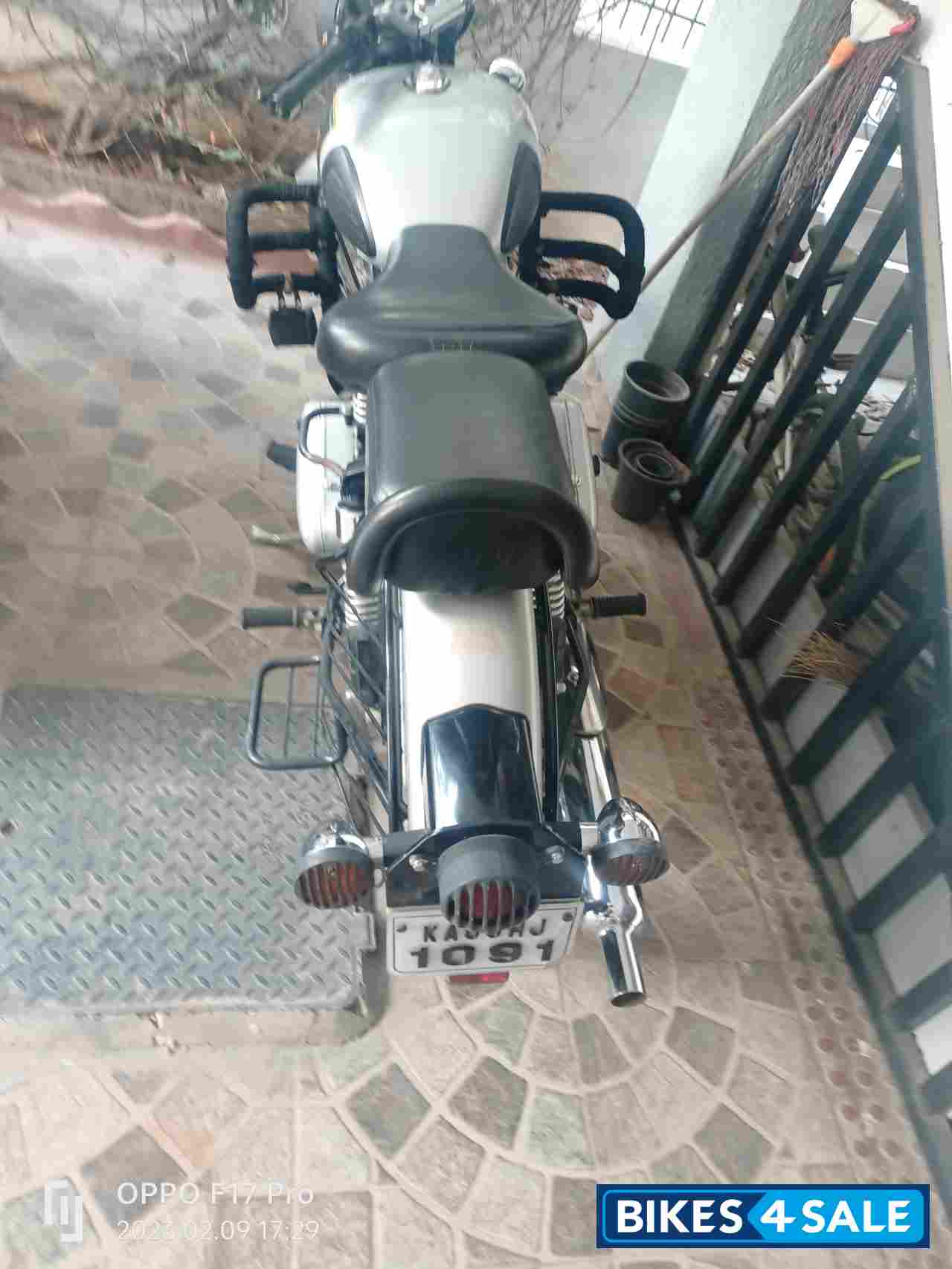 Royal Enfield Classic 350