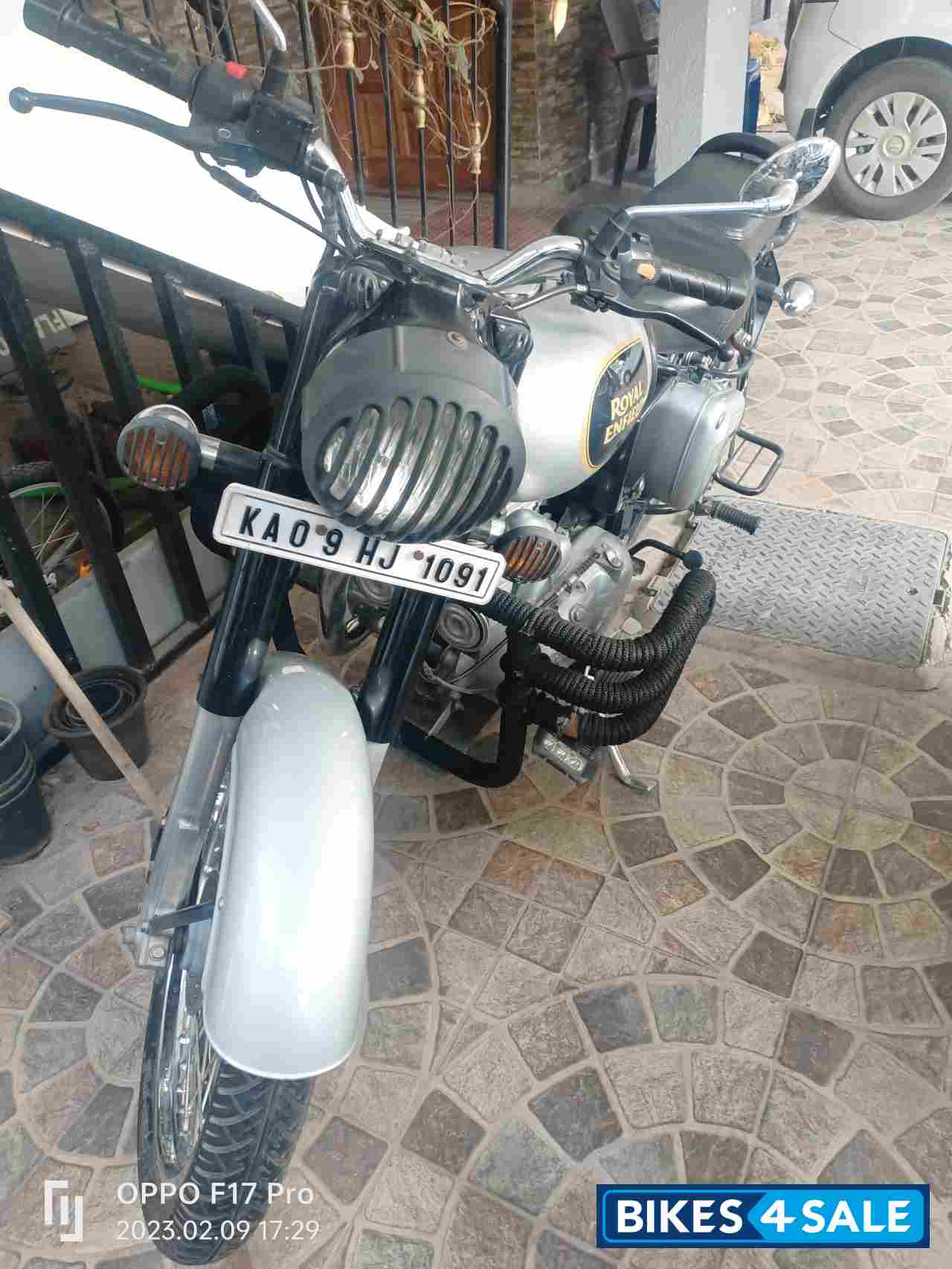 Royal Enfield Classic 350