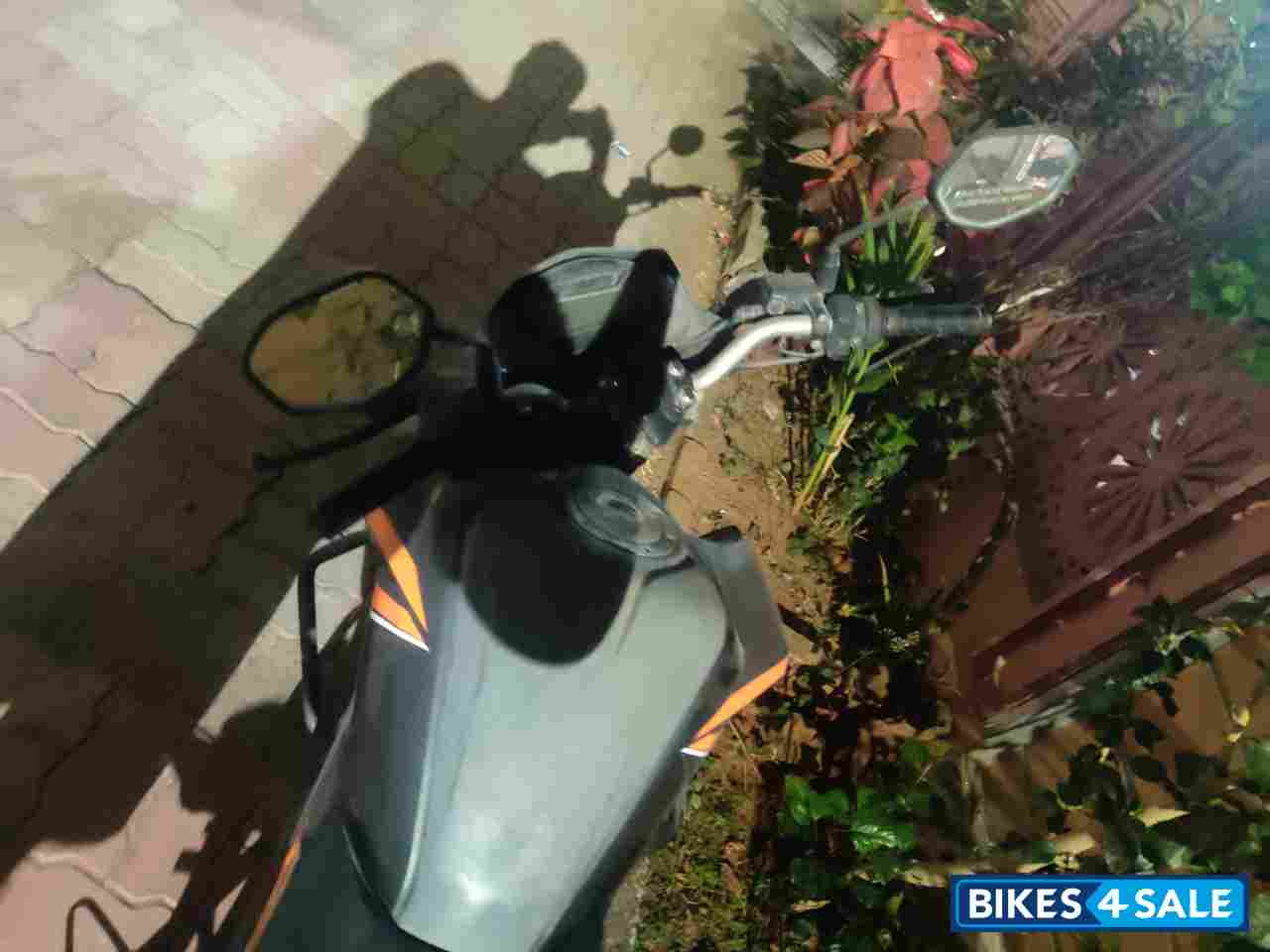 Orange Black Honda CB Hornet 160R