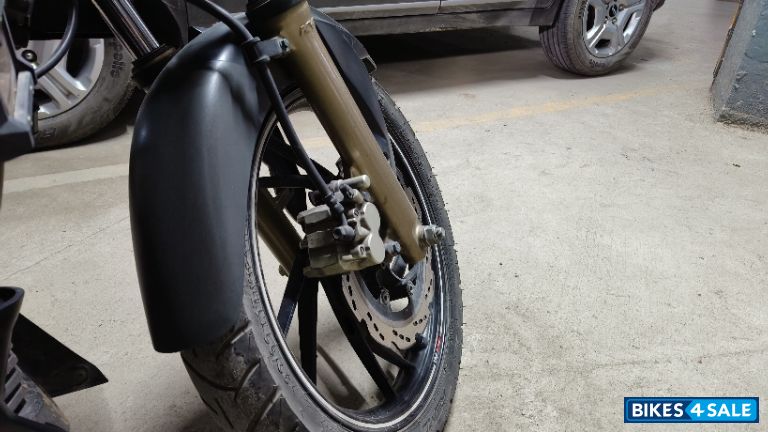 Matte Black TVS Apache RTR 200 4V Matte Black TVS Apache RTR 200 4V