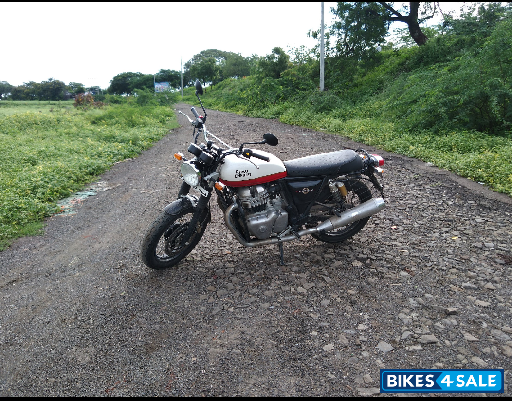 Baker's Express Royal Enfield Interceptor 650 Twin