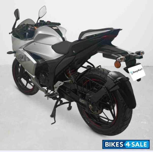 Suzuki Gixxer SF Suzuki Gixxer SF