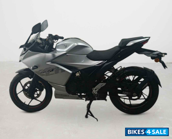 Suzuki Gixxer SF Suzuki Gixxer SF