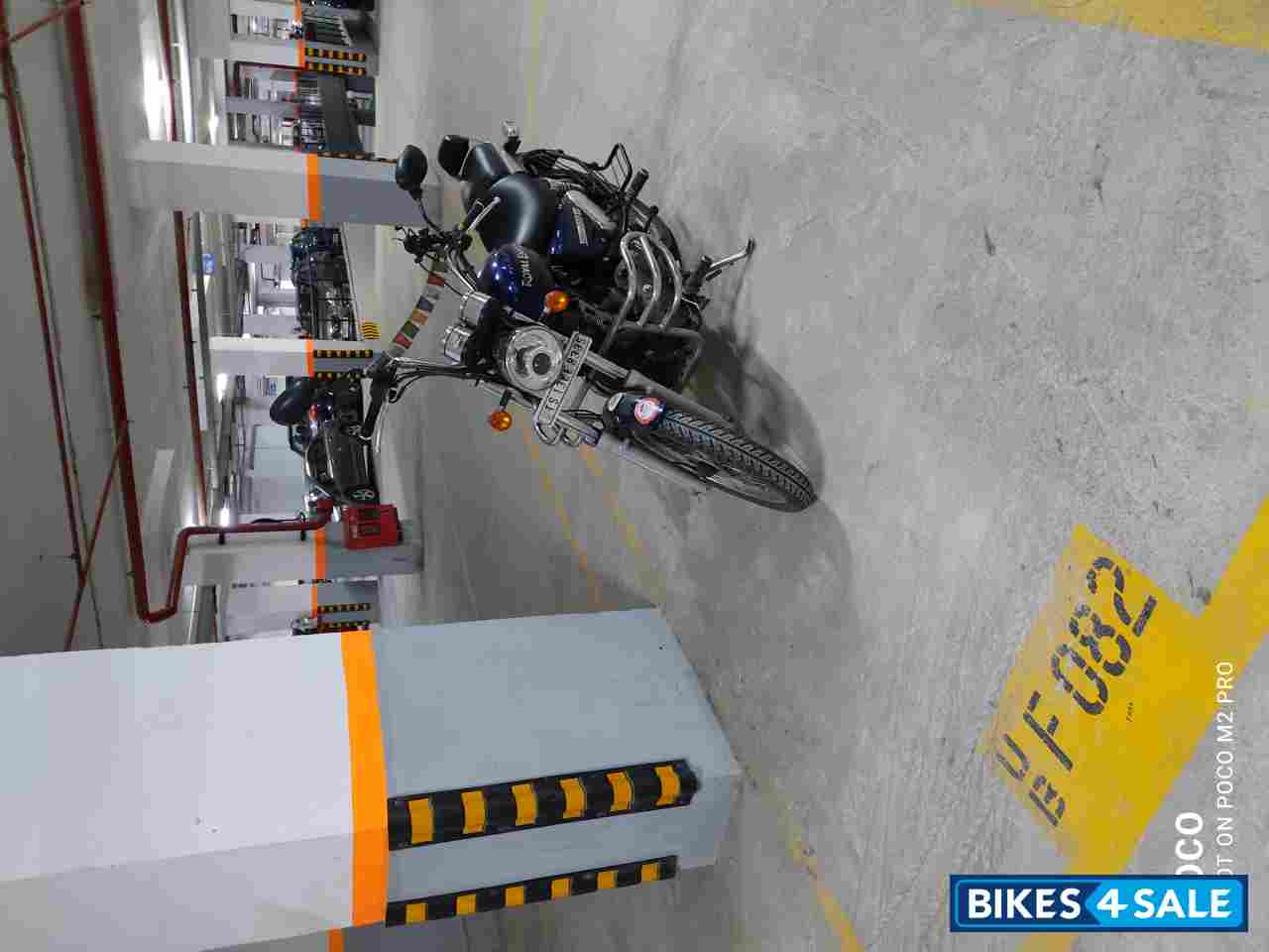 Blue Royal Enfield Thunderbird 350