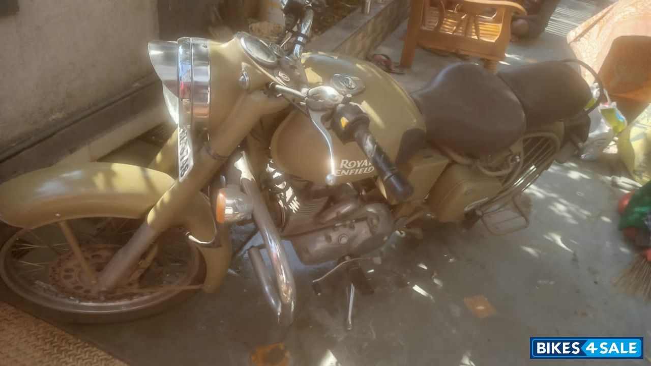 Desert Storm (sand Colour ) Royal Enfield Classic 500