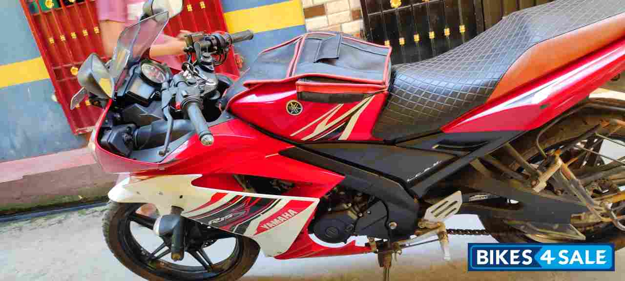 Red Nd White Yamaha YZF R15 S