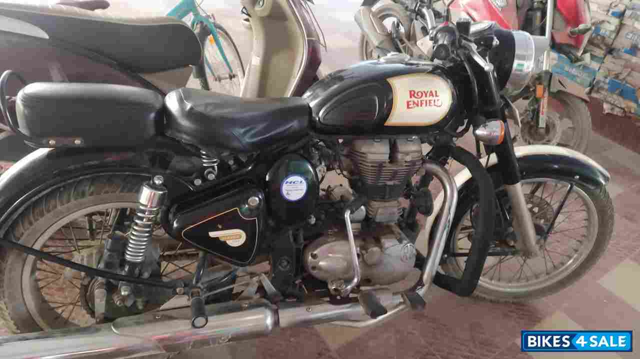 Royal Enfield Classic 500