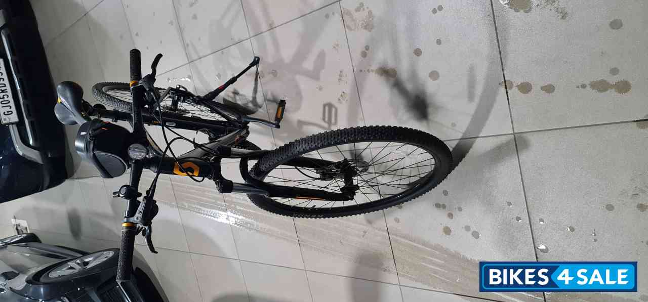 Bicycle  Scott Hybrid