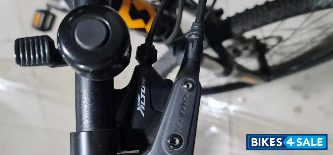 Bicycle  Scott Hybrid