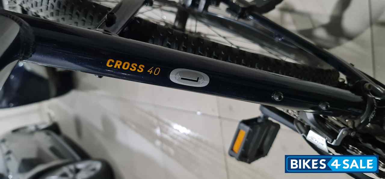 Bicycle  Scott Hybrid