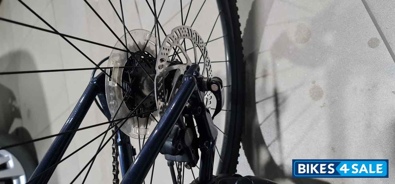 Bicycle  Scott Hybrid