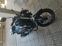 Black Yamaha FZ25