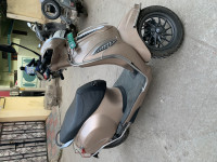 Bajaj Chetak Premium