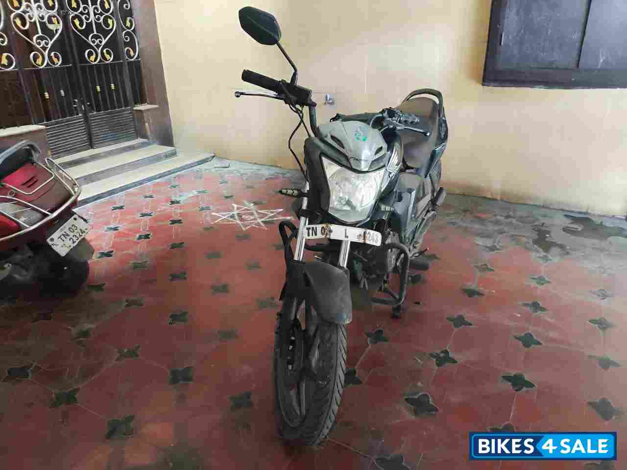 Black Honda CB Trigger