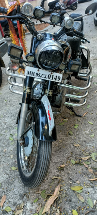 Black Royal Enfield Bullet Standard 350