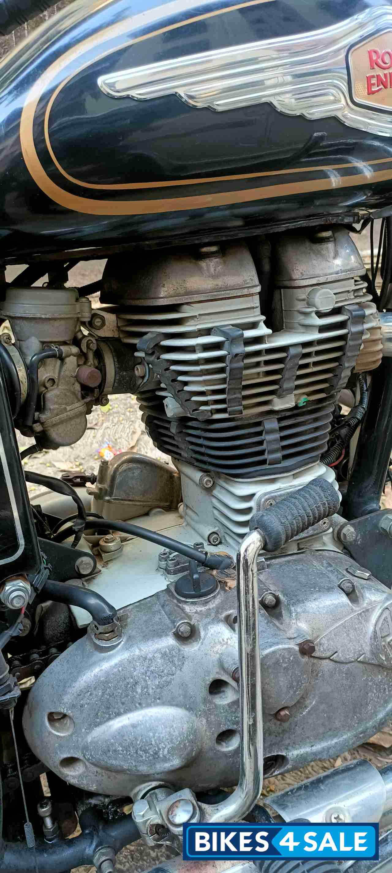 Black Royal Enfield Bullet Standard 350 Black Royal Enfield Bullet Standard 350