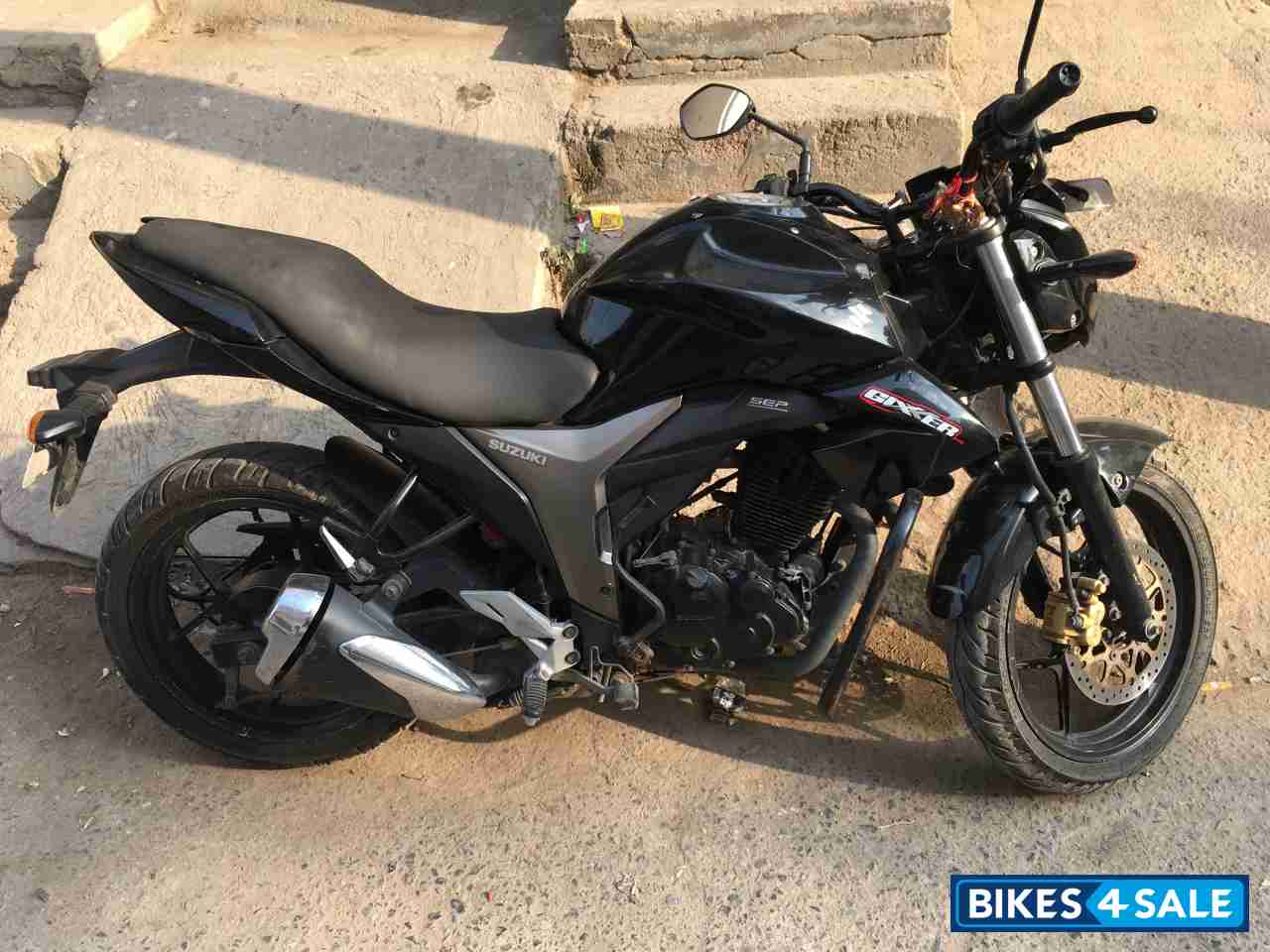 Suzuki Gixxer ABS
