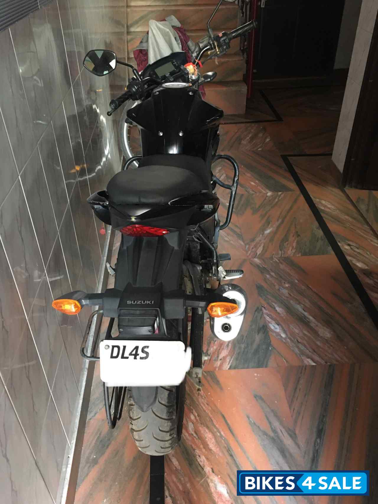 Suzuki Gixxer ABS