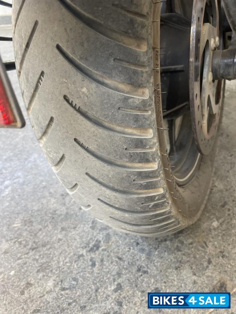 Performance Orange Harley Davidson Street 750