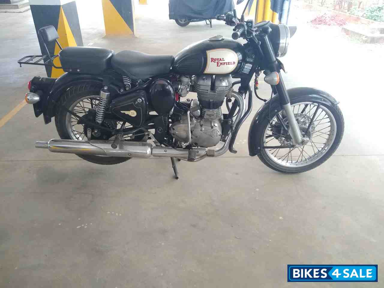 Royal Enfield Classic 350 Royal Enfield Classic 350